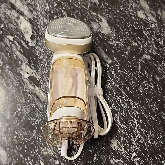 BRAND NEW CONAIR EXTREMESTEAM 2-in-1 HANDHELD STEAMER AND IRON WITH TURBO - Picture 13 of 16